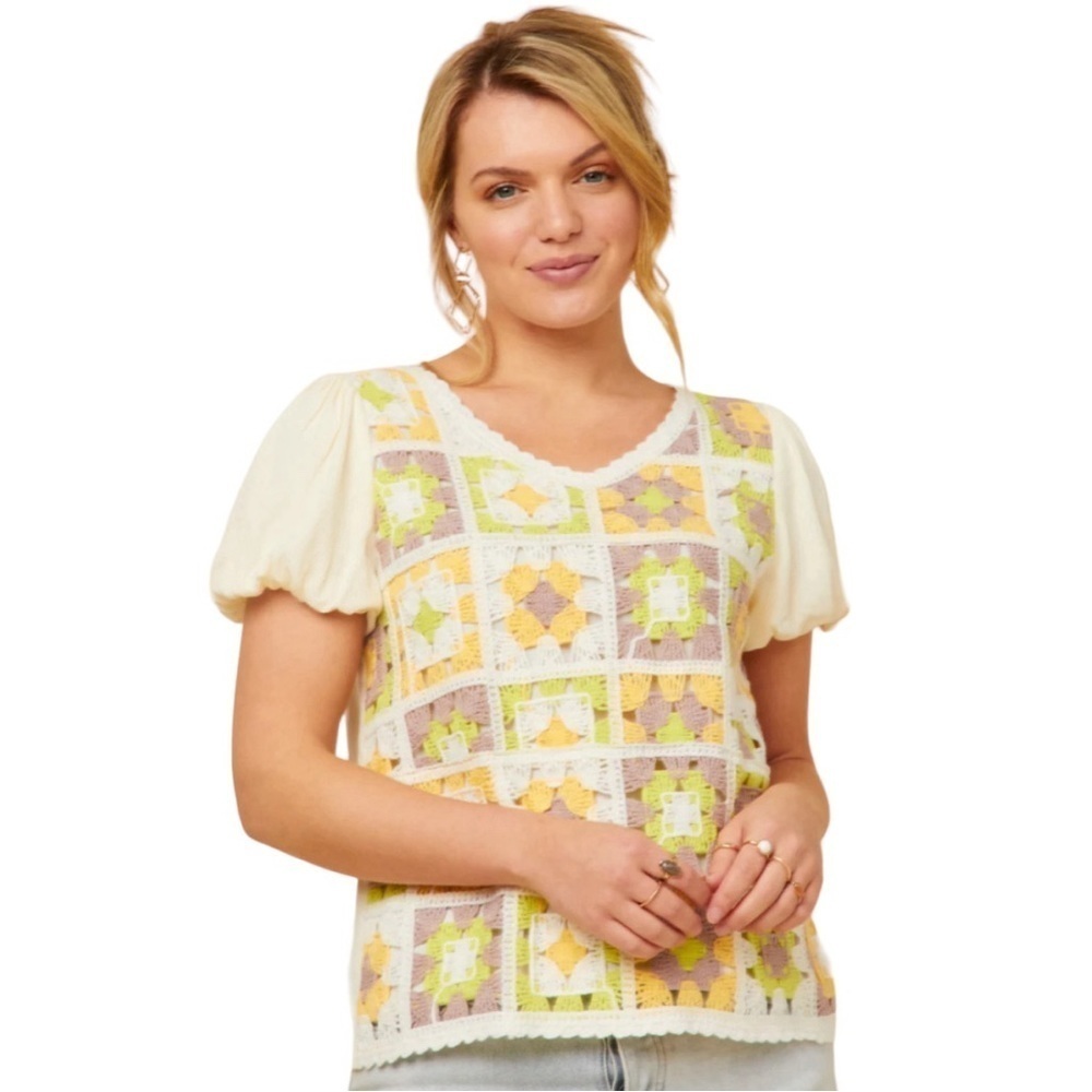 Hayden of Los Angeles | Crochet Quilted V Neck Puff Sleeve Top